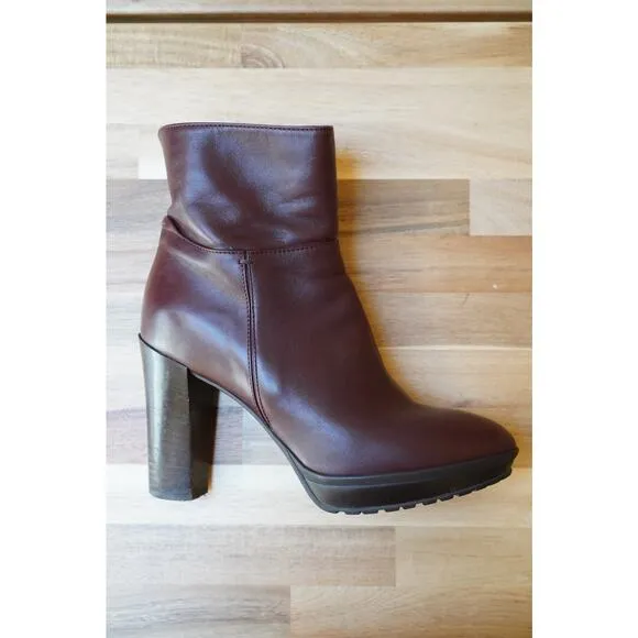 Max Mara Classic Leather Block Heel Zip Up Ankle Boots Booties Brown Size 38