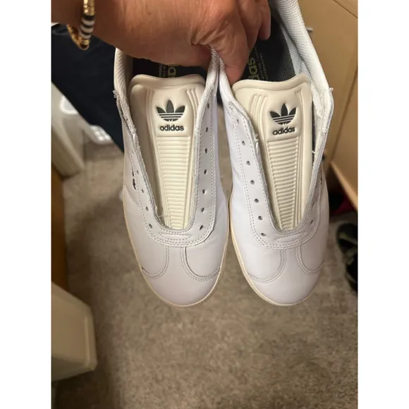 Men's Adidas Gazelle White/Brown-green Sneakers Size 10