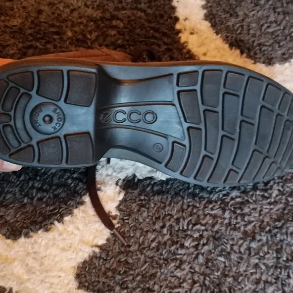 Men's Ecco dress shoes