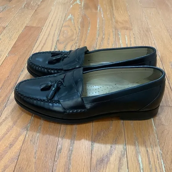 Men’s G.H. Bass &amp; Co Black Tassle Loafers Size 9.5 EUC
