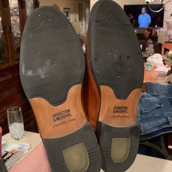 Mens Johnson &amp; Murphy Dress Shoes. Size 13