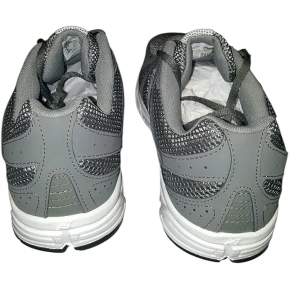 Men’s New Balance Shoes 401 Running Course Gray Silver Size 9 ME401GS2