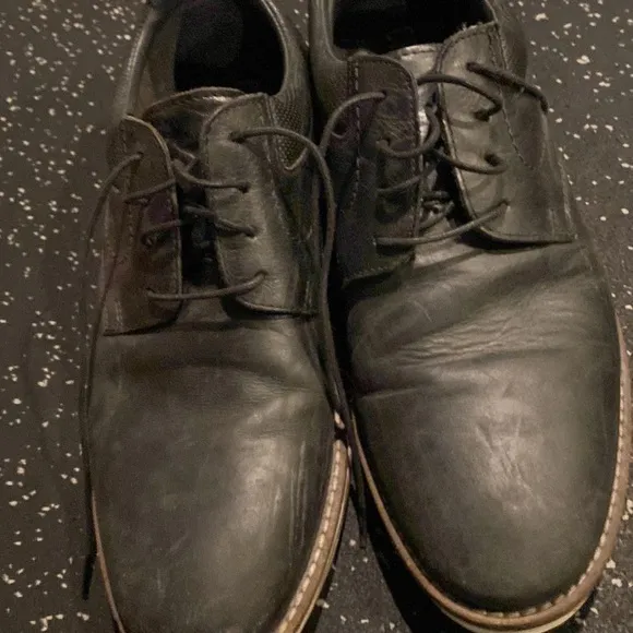 Men’s Size 11 Black Crevo Leather Lace Up Dress Shoes