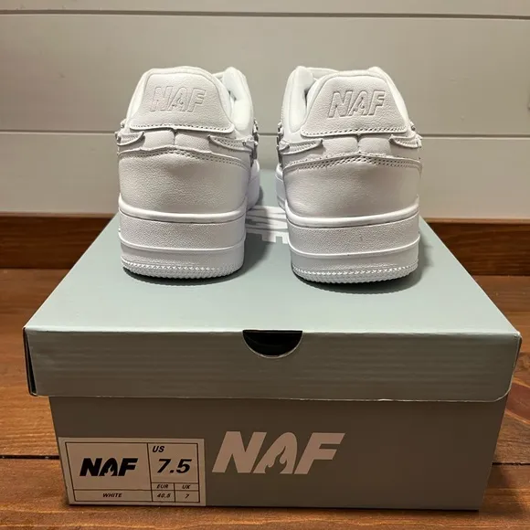 Men’s White Nike Air Force Ones AF1 NAF Sneaker Shoes Collectible Streetwear 7.5