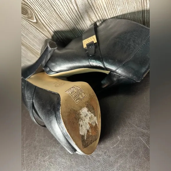 Michael Kors Black Leather Open Toe Bootie Sz 9