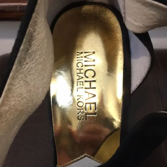 MICHAEL KORS Black Suede Peep Toe Gold Zipper Back High Heel Shoes Sz 8•1/2