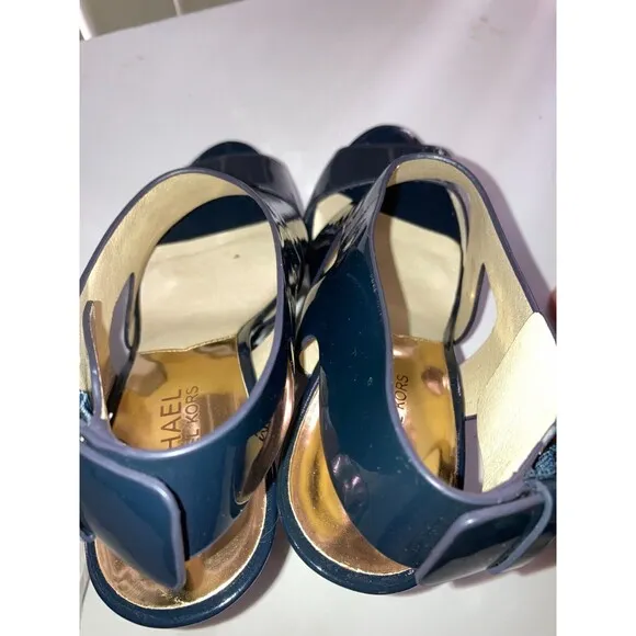 Michael Kors Black/Navy? Patent Leather Peep Toe Heels Gold Hardware Sz 7.5 NWOB