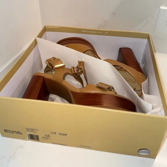 Michael Kors | Colby Leather Platform Sandals