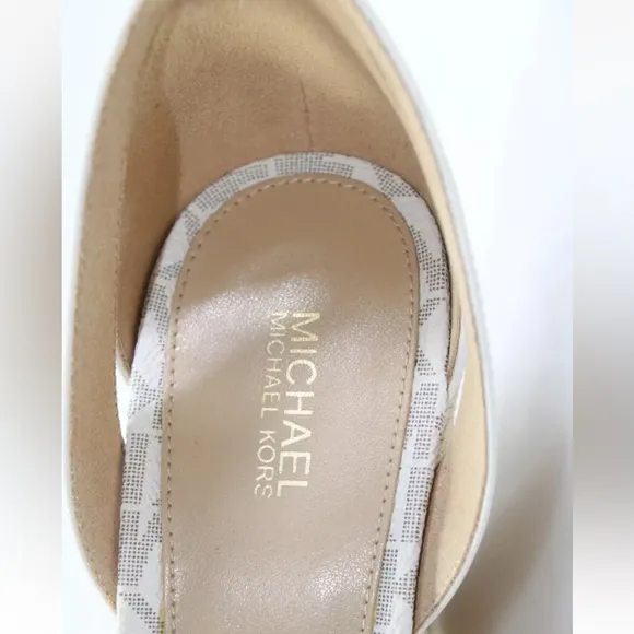 Michael Kors *Kimberly* MK logo wedge espadrille sandals 9