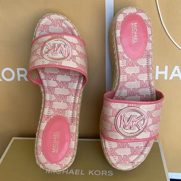 MICHAEL KORS SADLER WEDGEMK OUTLINE JQD/EMB MKTEA ROSE49S3SDFA1YNew