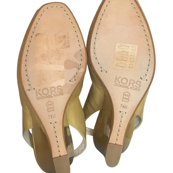 MICHAEL KORS Tan PatentLeather 4&quot; High Wedge Open ToeSlingback Shoes size 7.5M