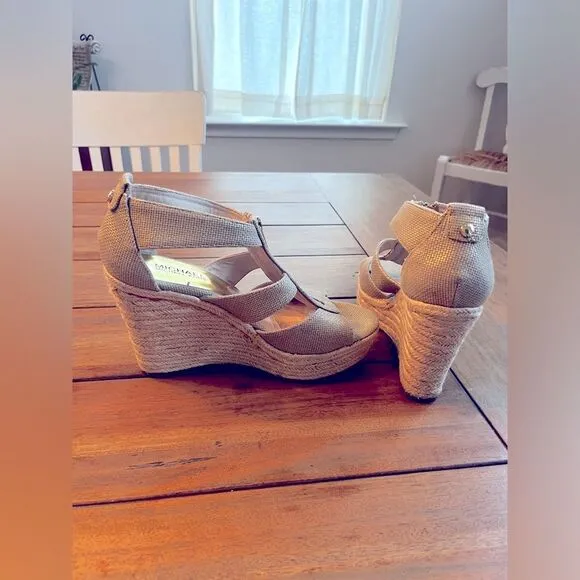 MICHAEL KORS Beige Wedge Sandals with Zipper; Size 8 NWOT