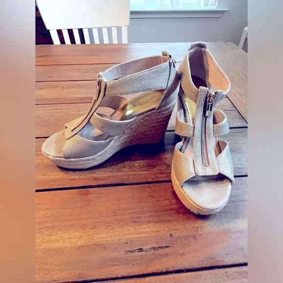 MICHAEL KORS Beige Wedge Sandals with Zipper; Size 8 NWOT