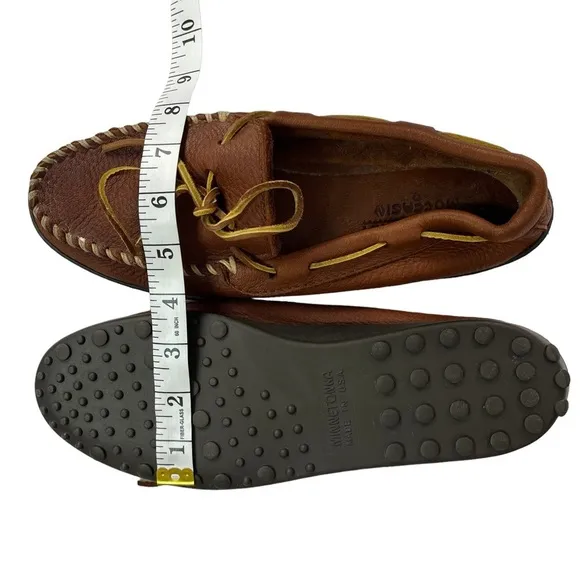 Minnetonka‎ Moccasin Brown Leather Loafers Size Please See Measurements