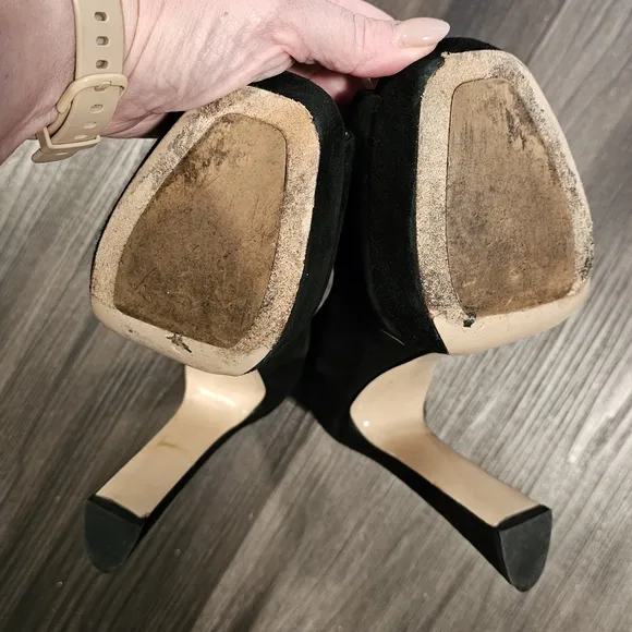 MIU MIU &quot;Camoscio&quot; Platform Peep-Toe Pumos, Black Suede, Size 40 (US 9)