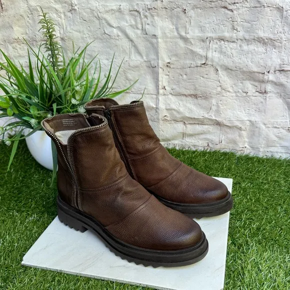Miz Mooz Frances brown leather boots size 39 US 9 new $200
