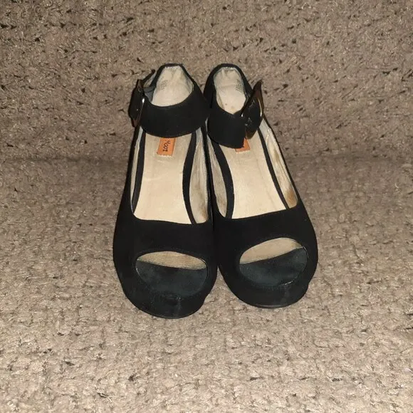 MIZ MOOZ-Natalie-Black Suede Hidden Wedge-Ankle Wrap-Peep Toe-Sz 6.5-Excellent