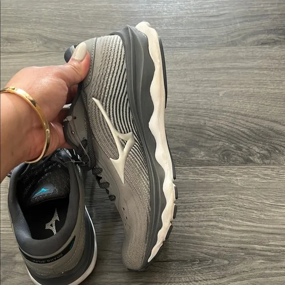 Mizuno Wave Sky 5 Running shoes