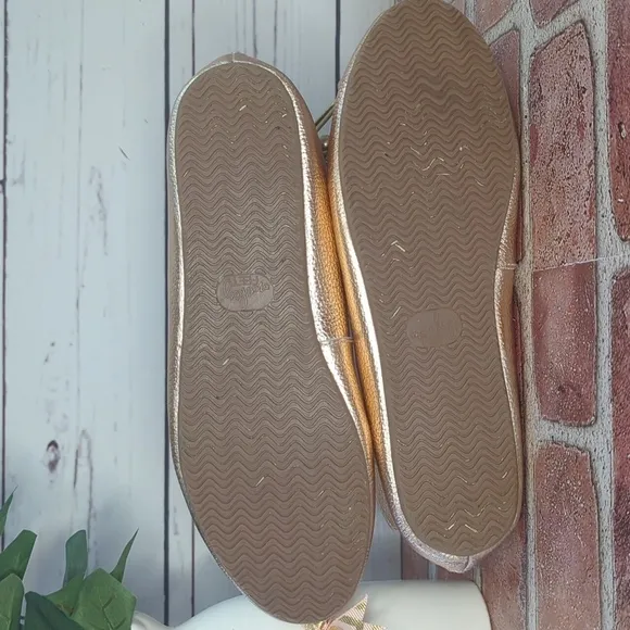 Mommy Monkey Feet size 40 Women's Rose Gold Leather Zip Back Ballet Flats 9.5