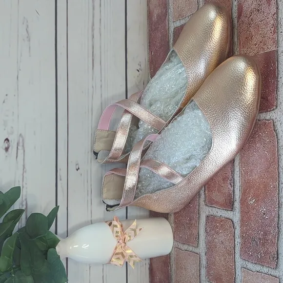 Mommy Monkey Feet size 40 Women's Rose Gold Leather Zip Back Ballet Flats 9.5