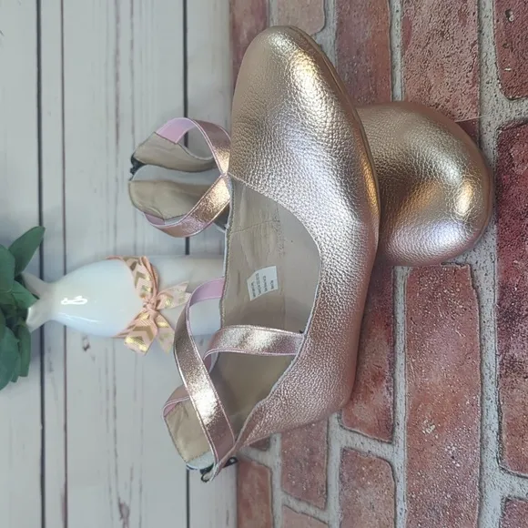 Mommy Monkey Feet size 40 Women's Rose Gold Leather Zip Back Ballet Flats 9.5