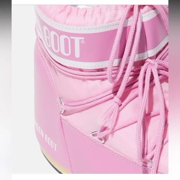 Moon Boot icon low pink nylon boots $195By tecnica