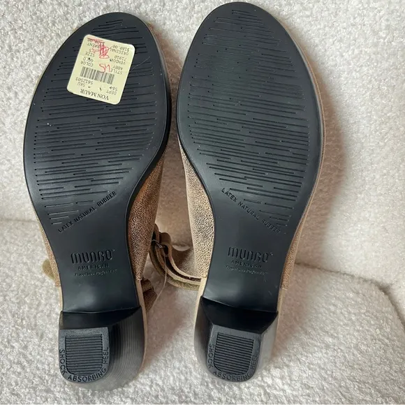 Munro Abby Peep Toe Slingback Sandals Tan Gold Leather Stacked Heel Women's 7.5