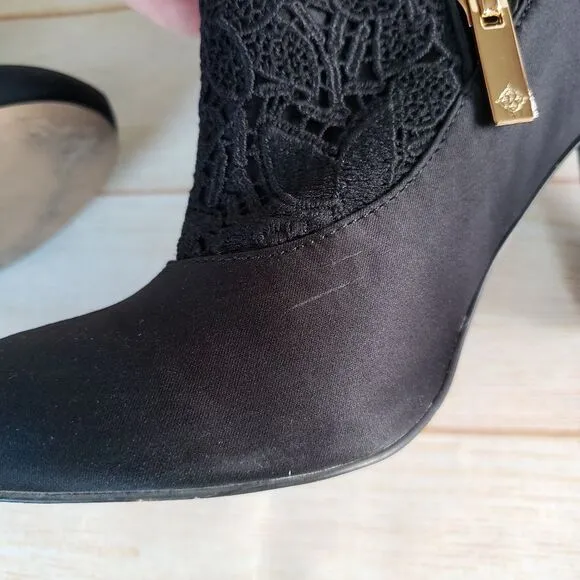 Nanette Lepore Linette Satin Lace Round Toe Block Heel Boots Black Size 7 1/2