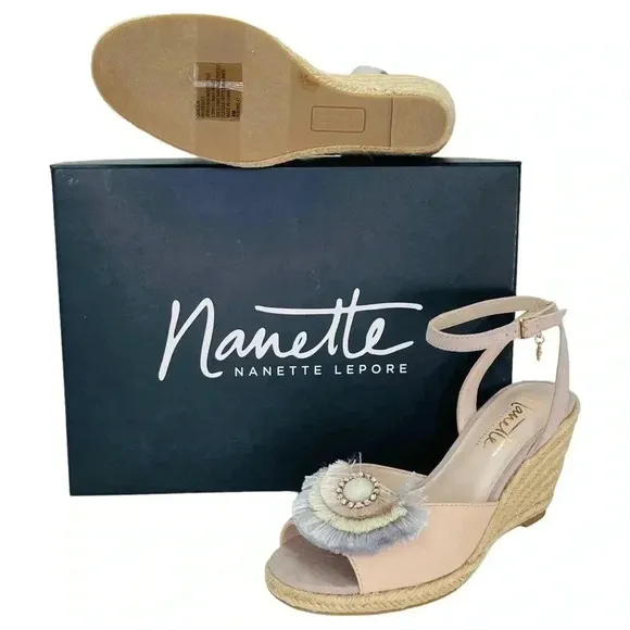 Nanette Lepore Queen Mauve Fringe Womens Wedge Sandals Size 8M