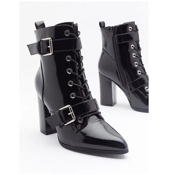 Nasty Gal Faux Patent Leather Heeled Boot Sz 5 NIB