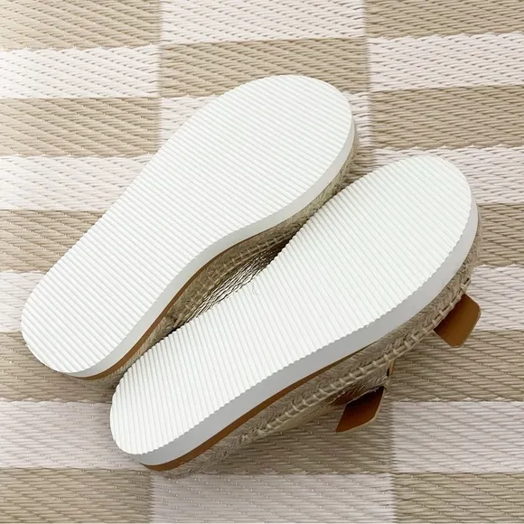 NEW $325 See by Chloe Glyn Double Buckle Gold Espadrille Slide Sandals