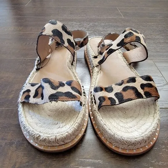 NEW Aquatalia Sandals Womens 9 Leopard Designer Contemporary Chic Summer