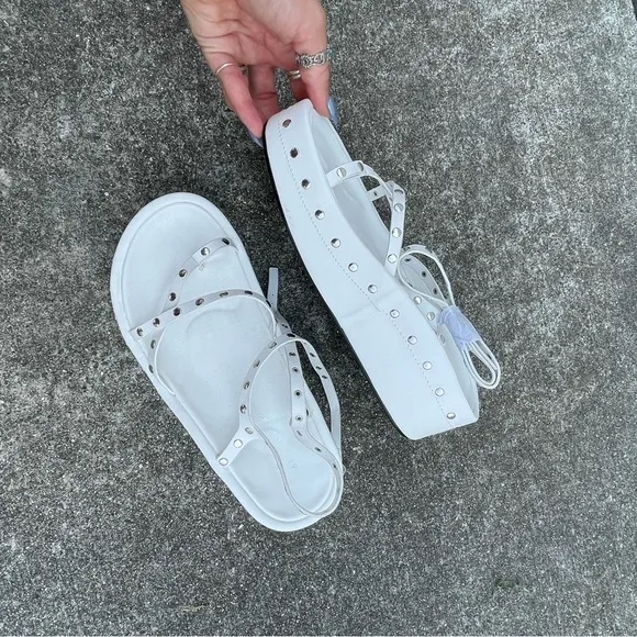 NEW Azalea wang white platform strappy sandals