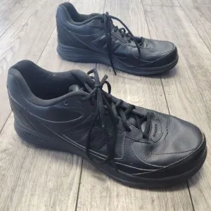 New Balance 577 Sneakers Men's 11 USA Triple Black Casual Shoes Running