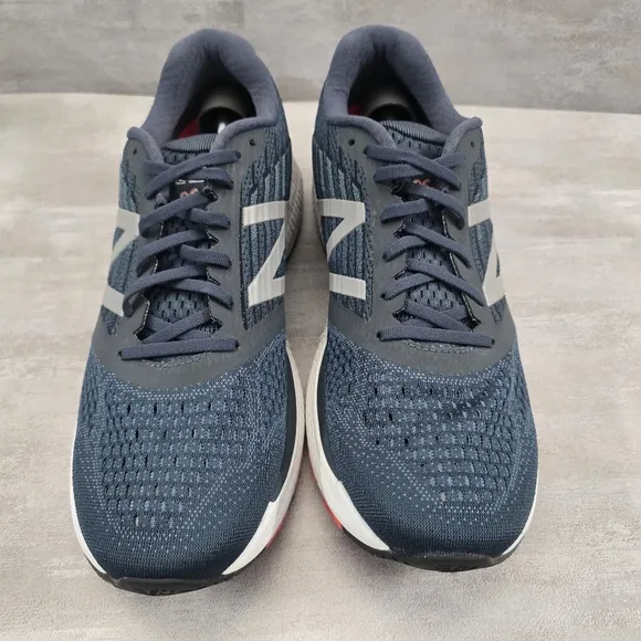 New Balance V9 Sz 13 Men's Navy Running Shoes