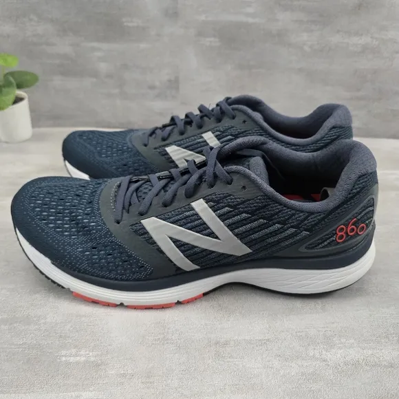 New Balance V9 Sz 13 Men's Navy Running Shoes