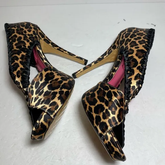 New Betsy Johnson Leopard Peep Toe Satin High Heel Pump Women's Shoes Size 10