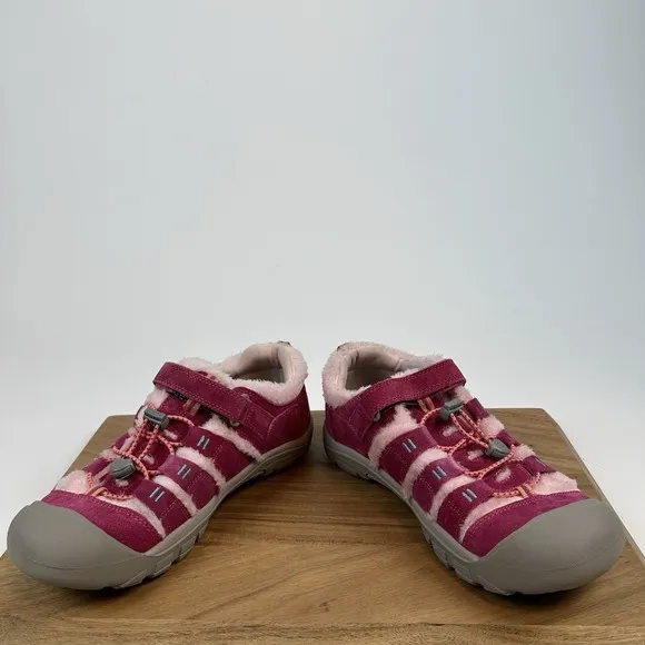 New Big Kids Keen Newport Pink Suede Fruit Dove/Ballet Slipper Shoes Size 7 Y