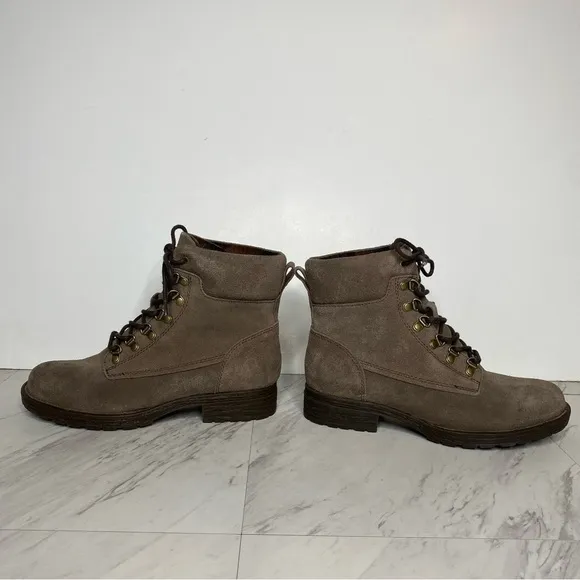 New! Born Codi Gray Lace Up Boot 8M