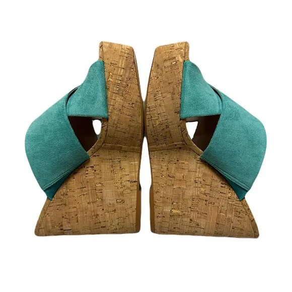 NEW Charles David Womens 9 Duo Wedge Sandals Faux Suede Cris Cross Straps Aqua