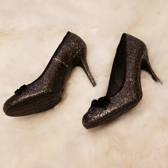 NEW Chinese Laundry Black Silver Glitter Heels Stiletto Leather Shoes Summer