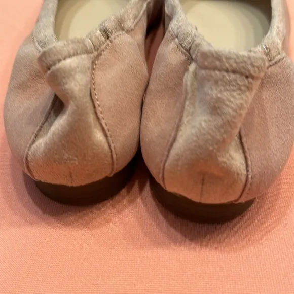 New Cole Haan Low Wedge Suede Ballet Flat Shoes. Now Details. Size 8.