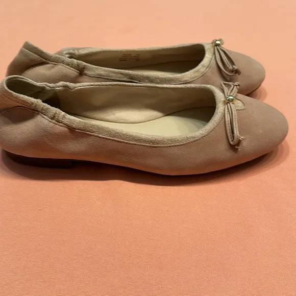 New Cole Haan Low Wedge Suede Ballet Flat Shoes. Now Details. Size 8.