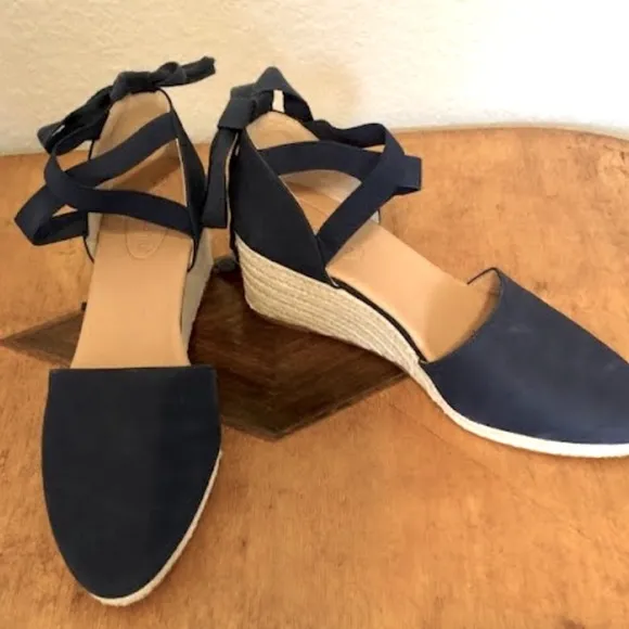 New CORSO COMO Romley Navy Blue Espadrille Wedge Sandal 9.5 MSRP $129