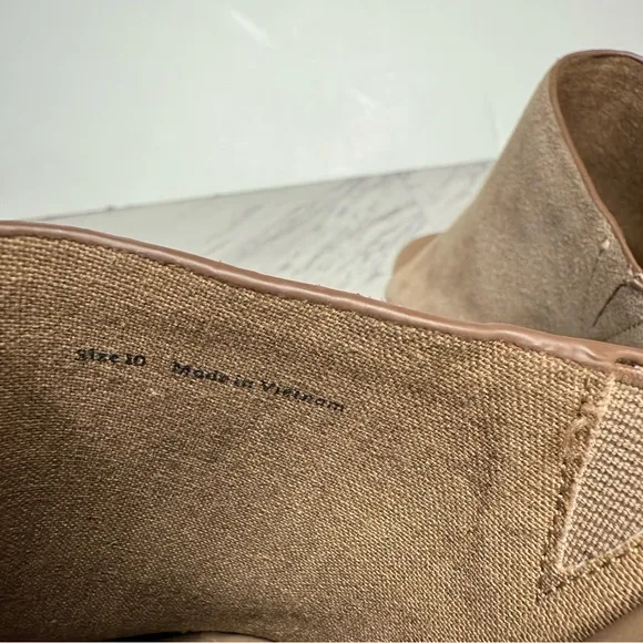 New! Dolce Vita Emol Gray Suede Platform Heeled Sandal 10