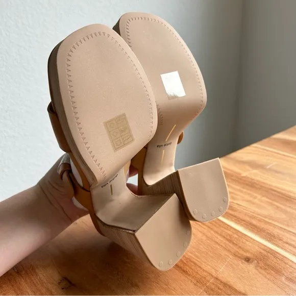 New Dolce Vita Landry Platform Buckle Sandals
