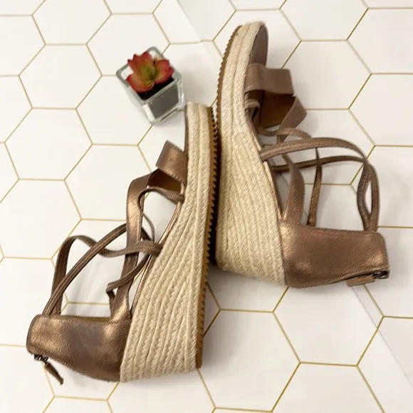 NEW Eileen Fisher Wanda Gold Metallic Leather espadrille wedge sandals women 10