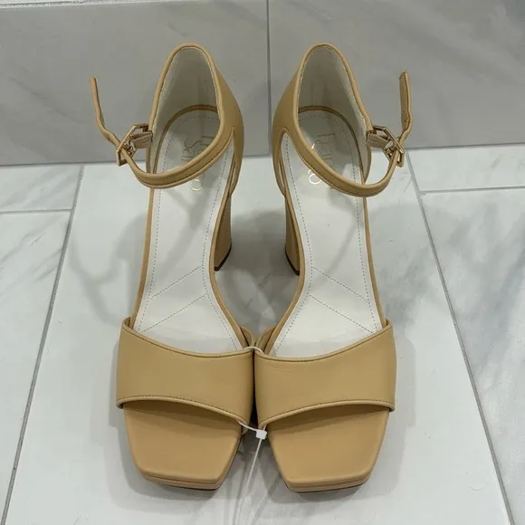 NEW! Franco Sarto Beige Leather Dima Heels- Size 9.5