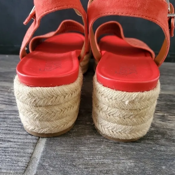 NEW Franco Sarto Tennia Red Espadrille Sandals