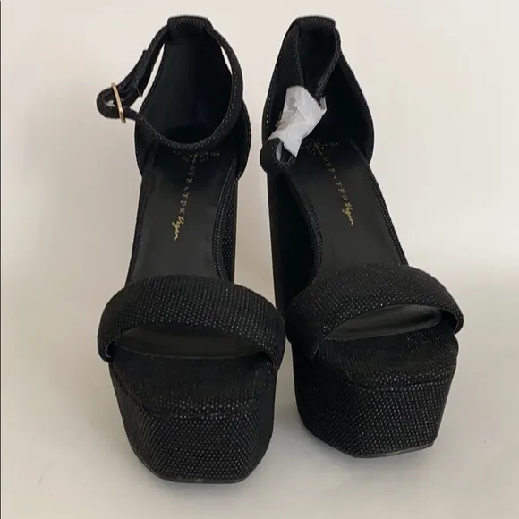 NEW Free People Vegan Suede Feel Black Platform Sandals Sz 8